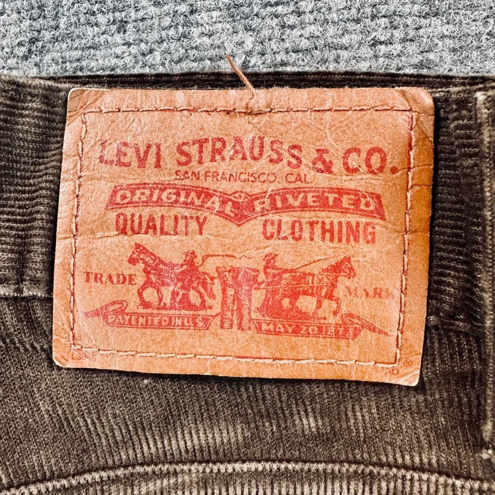 Levis 549 Low Loose Corduroy Pants Mens 32x34 Brown Straight Baggy VTG Y2K Retro